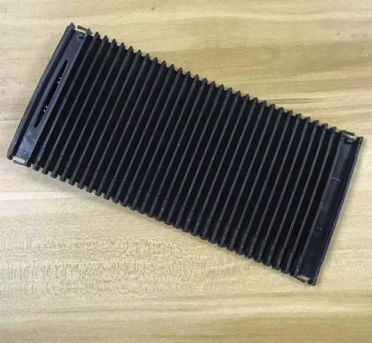 Car Armrest Centre Armrest for Mercedes Benz W212 W204 Centre Console Blind Cover A2046807607 204680760