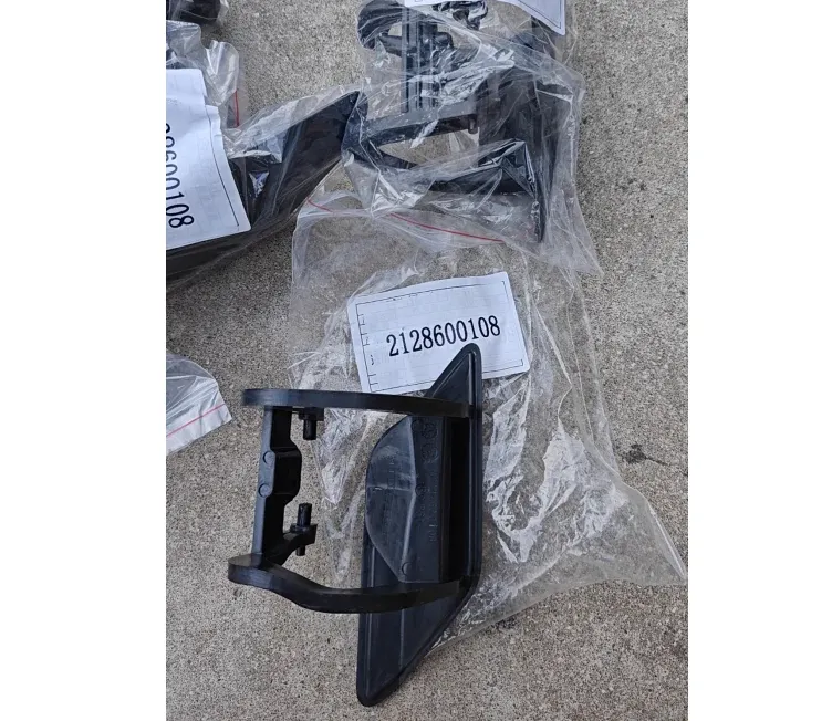 W212 Headlight Washer Cover 2128600208 A2128600208 E260 E200 E300 E400 Headlight Washer Cover for Mercedes Benz Car Auto Part