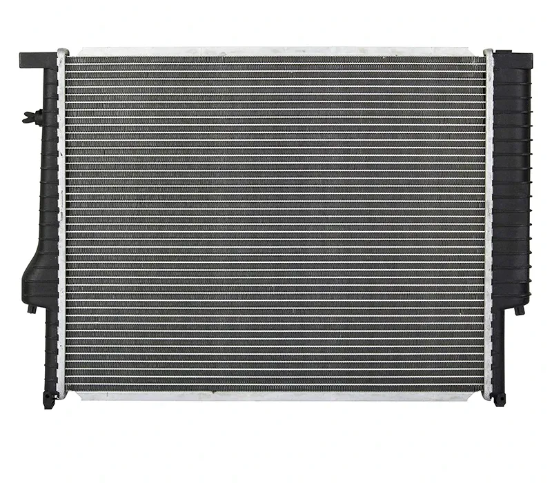 17112241913 17111709457 17111719261 17111723697 17111723825 Car Cooling System Auto Radiators for BMW E30 3-Series 325 325i 530i